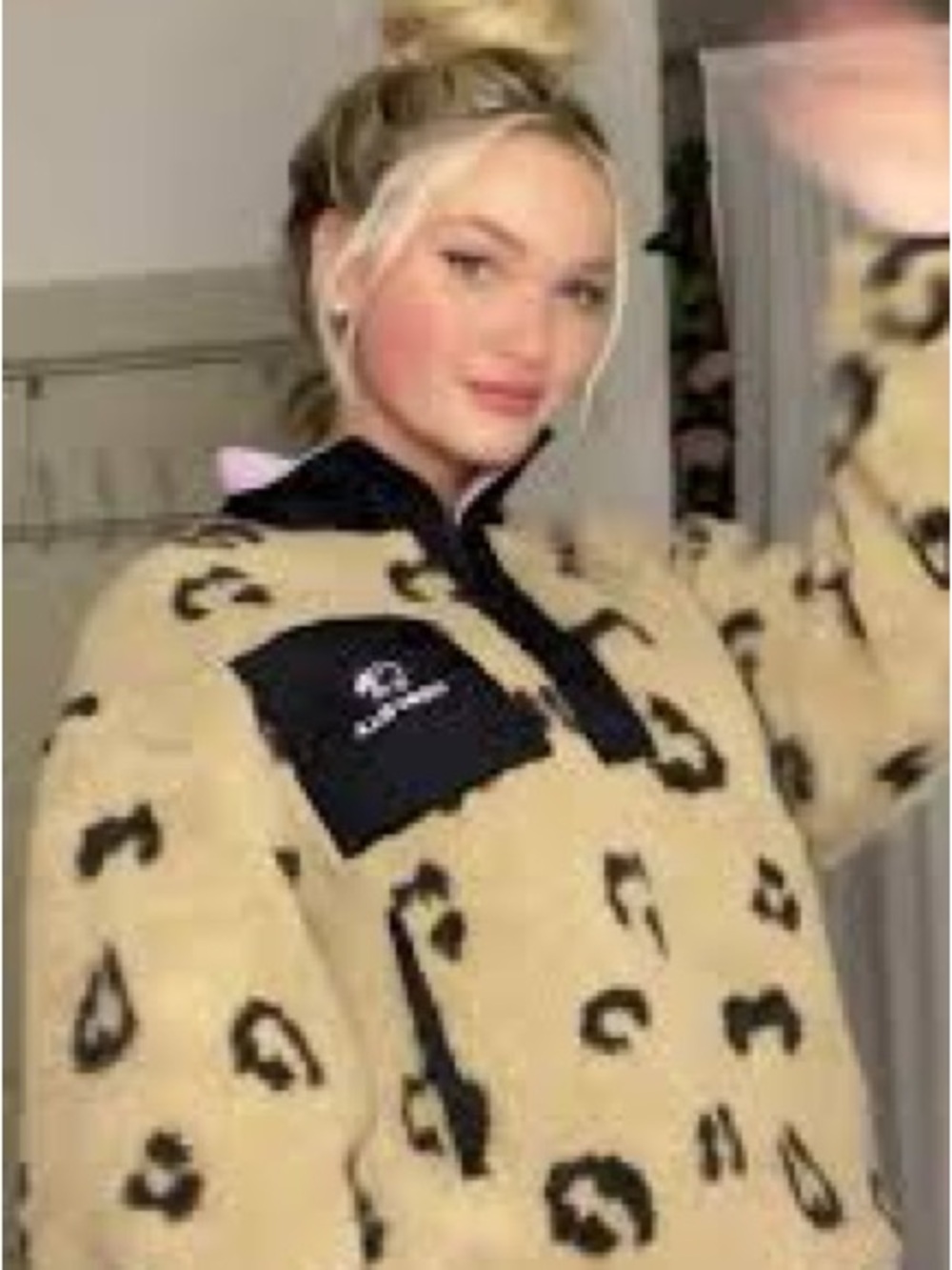 ivory ella | “chiller”  Leopard Sherpa Pullover with Pink Lining Sz S